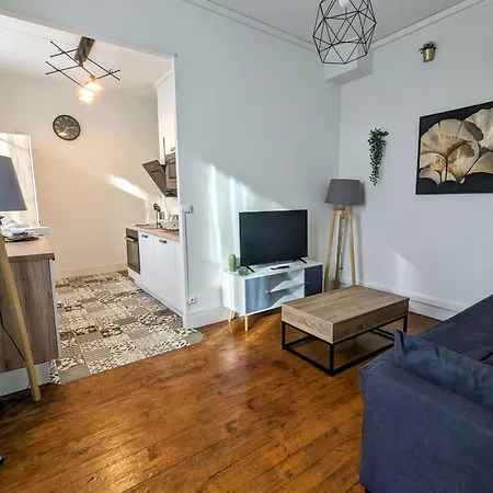 Ambiance Moderne Apartment Roanne Exterior photo